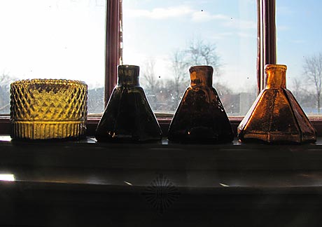 Lot Of Four Ink Bottles And Inkwell, GII-18F, C #141, and similar to C #180