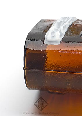 Sailor - Banjo Player Pictorial Flask, GXIII-8