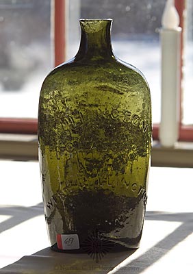 Eagle - "Willington / Glass, Co" Historical Flask, GII-64