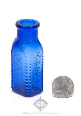 "(Skull And Crossed Bones) / Poison" Bottle, Possibly a K #KR-6 variant as "Chemists " is not embossed