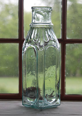 Cathedral Pickle Bottle, Similar to Z pg. 453, top left
