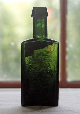 "S,M. / Beebes" - "Horse / Linament" Veterinary Medicine Bottle