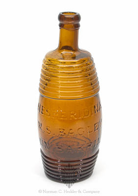 "Hesperidina / M.S. Bagley / Un Barril" Figural Whiskey Bottle