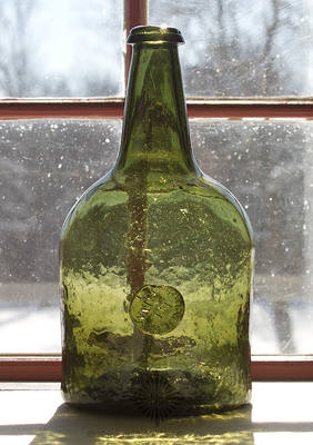 "I / Watson / Esqr / Bilton Park" Sealed Wine Bottle, See RD pg. 318, similar to MW plate 45, #4