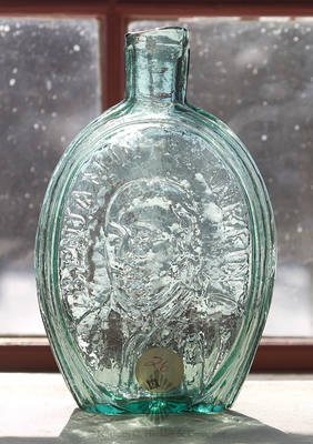 "Benjamin Franklin" And Bust - "Wheeling Glass Works" And Dyott Bust Portrait Flask, GI-98