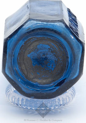 "T.W. Gillett / New Haven / (Star)" Soda Water Bottle, WB pg. 7 and H color plate XVI, bottom row