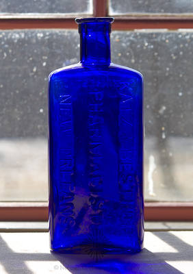 "Katz & Besthoff / Pharmacists / New Orleans" - "Katz & Besthoff" Medicine Bottle