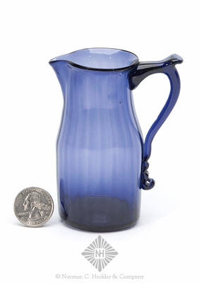 Pattern Molded Creamer