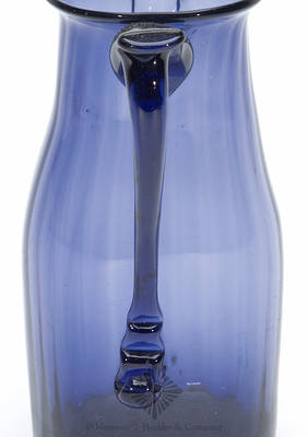 Pattern Molded Creamer