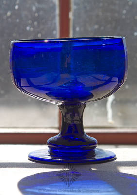 Freeblown Bowl, Similar to PG plate 39