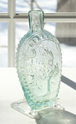 Liberty Tree-Eagle Historical Flask